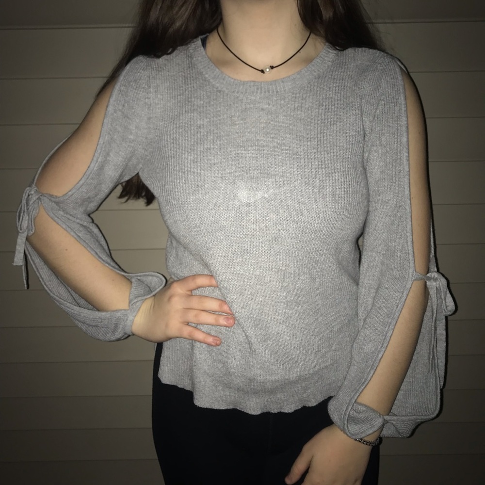 Grey Cut-Out Sleeve Sweater